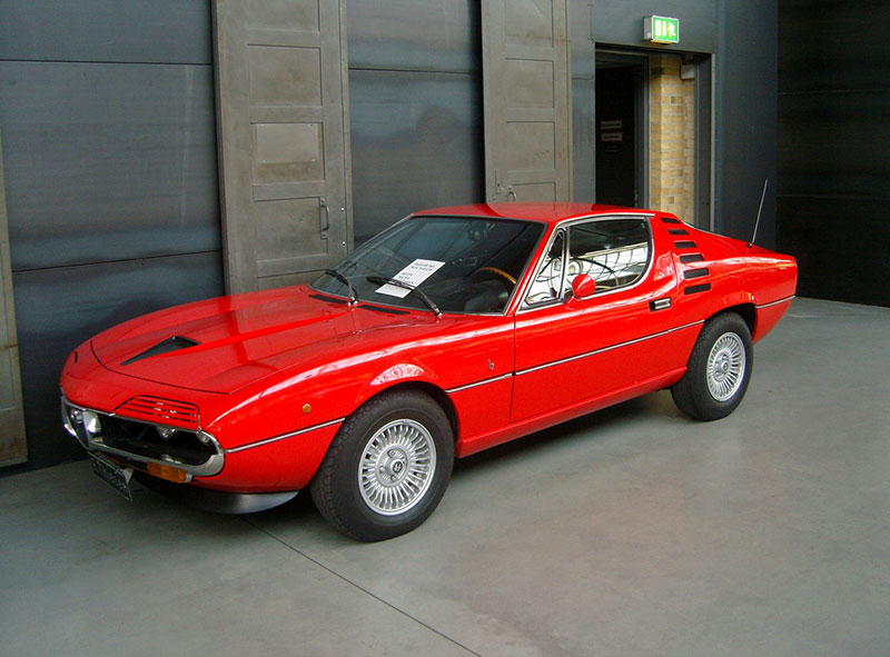 Alfa Romeo Montreal